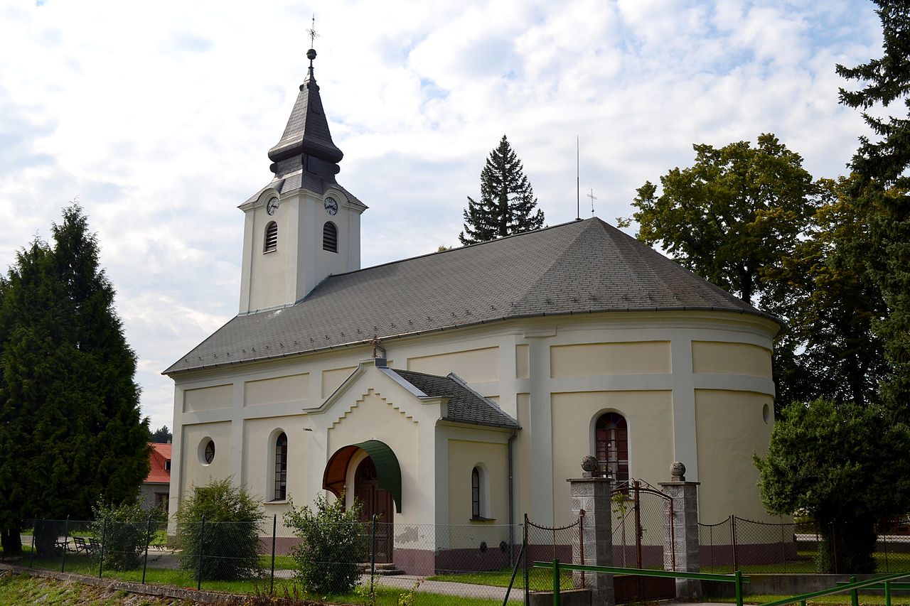 evanjelicky kostol bzince